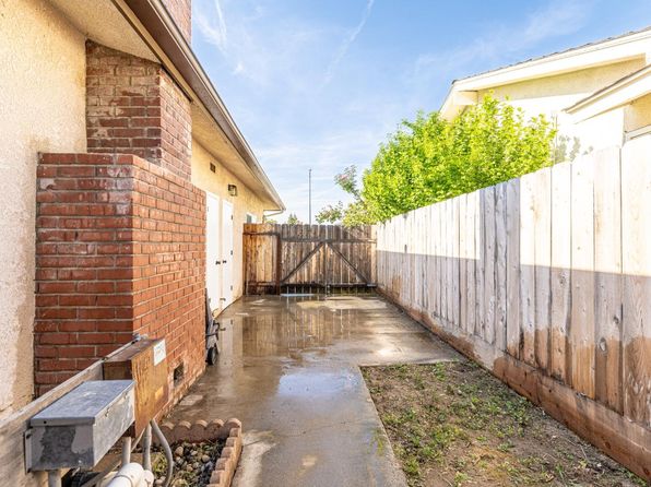 3075 E Fremont Ave, Fresno, CA 93710