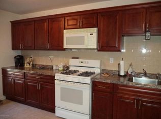 152 Tangerine Dr, Marlboro, NJ 07746