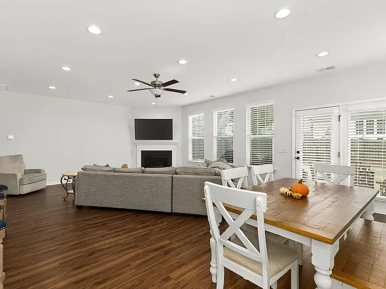 306 Starling Ave — Photo 5
