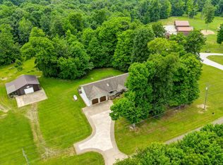 18256 Utica Rd, Utica, OH 43080