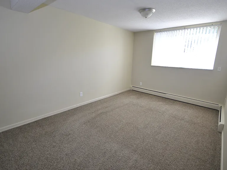 520 N. Ashley — Photo 15