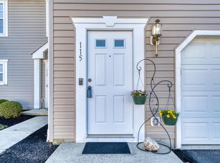 115 Weeping Willow Ln SW, Etna, OH 43068