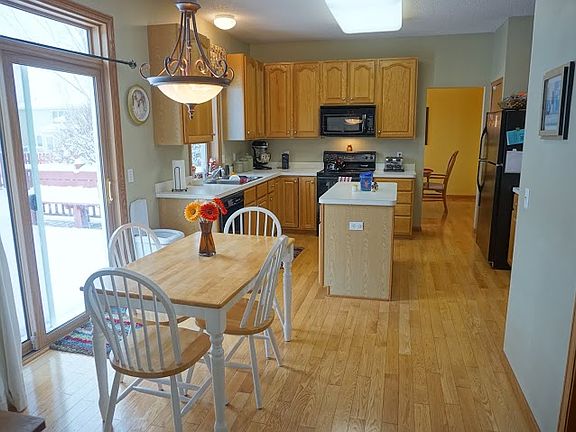 4th image of 3165 Copper Oaks Trl