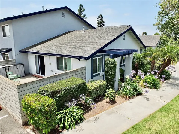 16573 Pescado Ln #3A, Huntington Beach, CA 92649