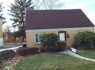 6731 W Barivista Dr, Verona, PA