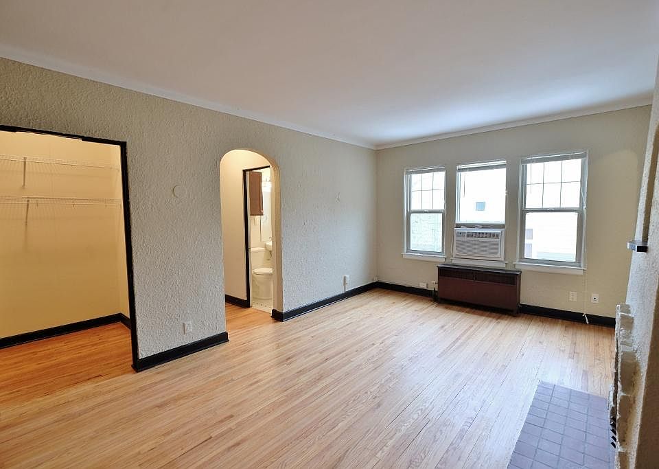 Garfield Avenue Apartments 3250 3250 Garfield Ave Minneapolis, MN