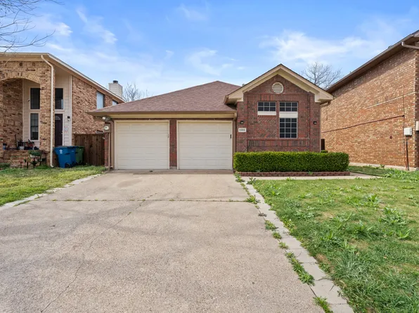 1355 Jasmine Dr, Lewisville, TX 75077