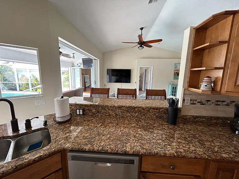 1001 Mineo Dr — Photo 17