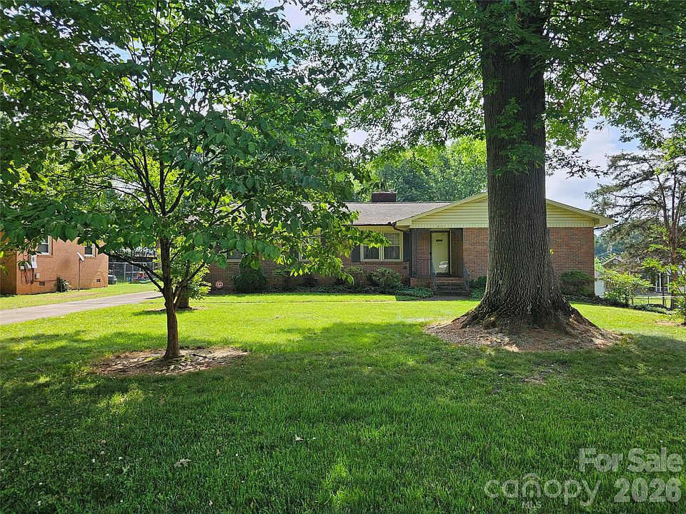 1st image of 331 Woodside Dr
