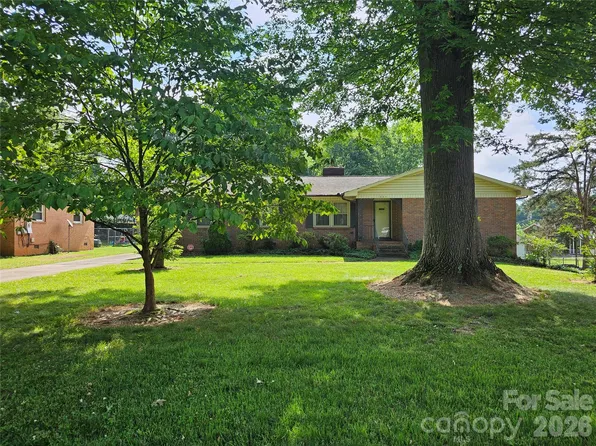 331 Woodside Dr, Shelby, NC 28150