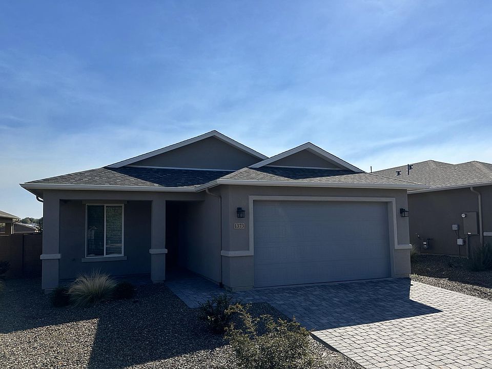 1st image of 1373 Stratford Pl