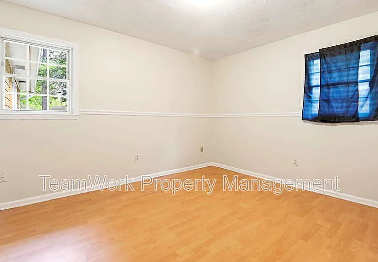 4467 Donwood Cir — Photo 23