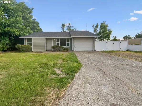 9804 SE Caruthers St, Portland, OR 97216