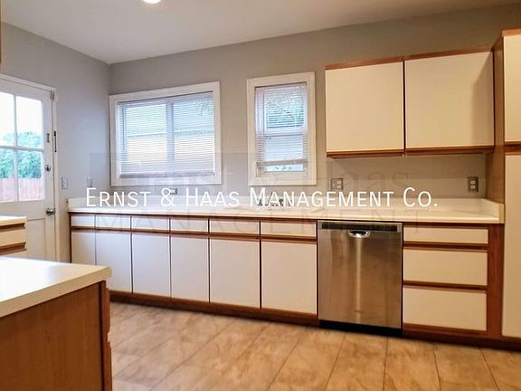 5th image of 4224 Maury Ave