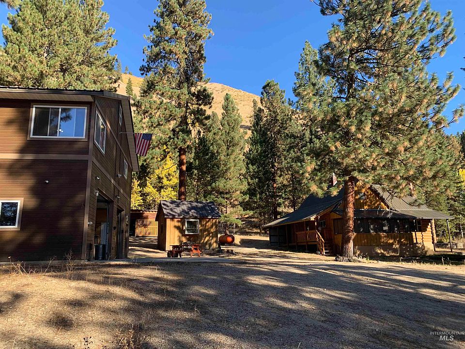 4327 N Pine Featherville Rd, Featherville, ID 83647 MLS 98875503