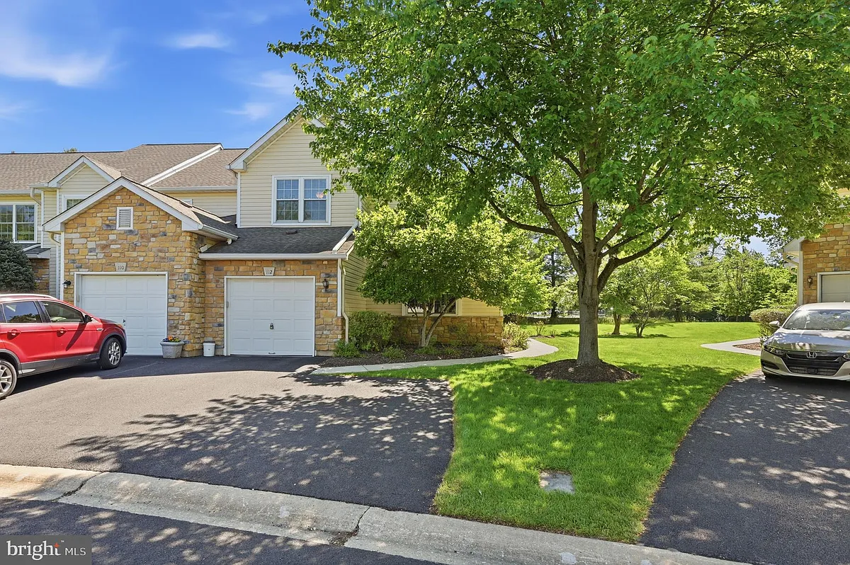 Building Photo - 112 Medinah Dr