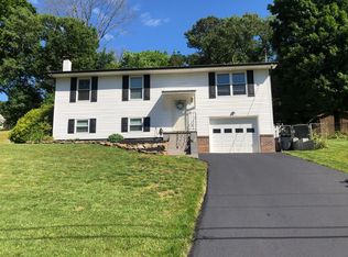 4608 Skyview Dr, Knoxville, TN 37917