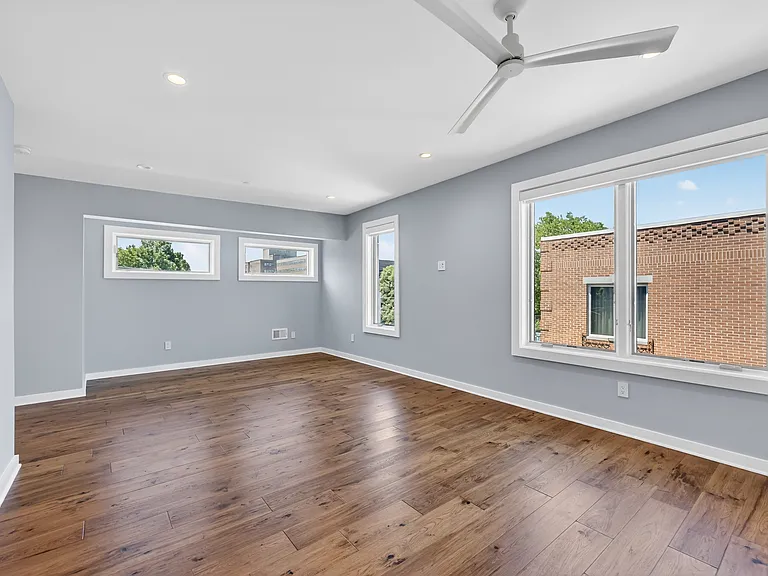 869 Corinthian Ave #1 — Photo 15