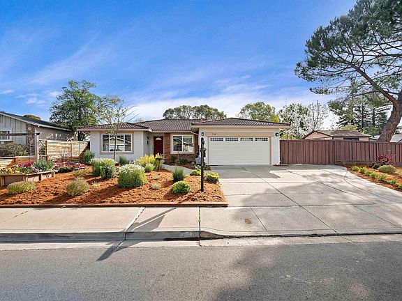 4th image of 74 Ryegate Pl