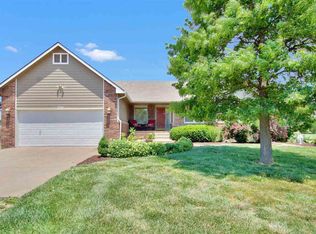 7900 E Mill Stream Rd, Kechi, KS 67067