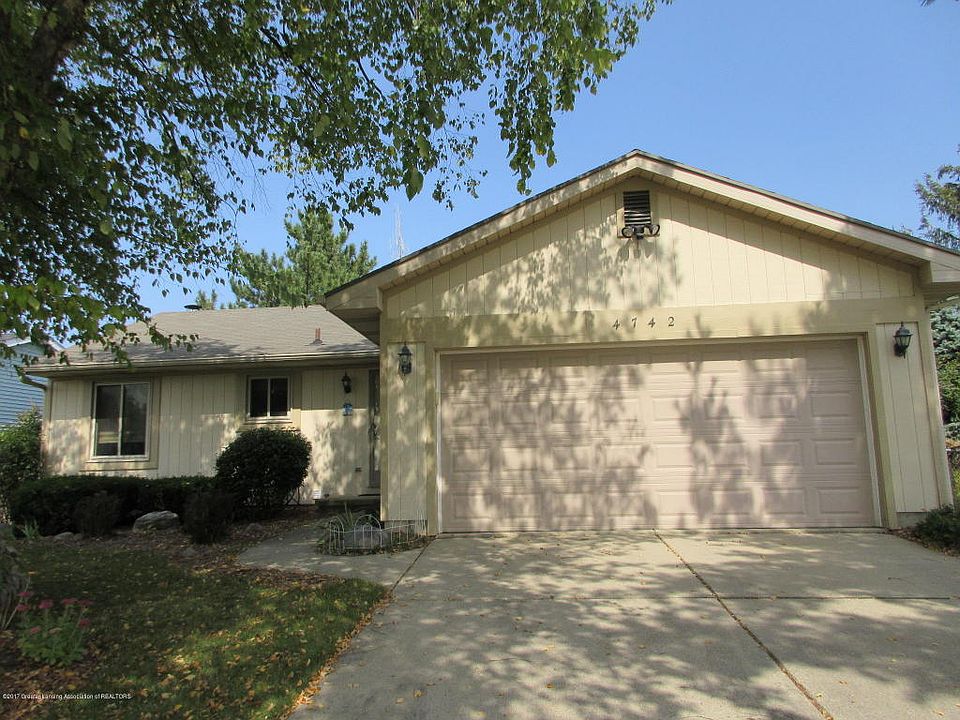1st image of 4742 Omar Dr