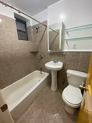 Rented by Best Apartments North Inc | media 20