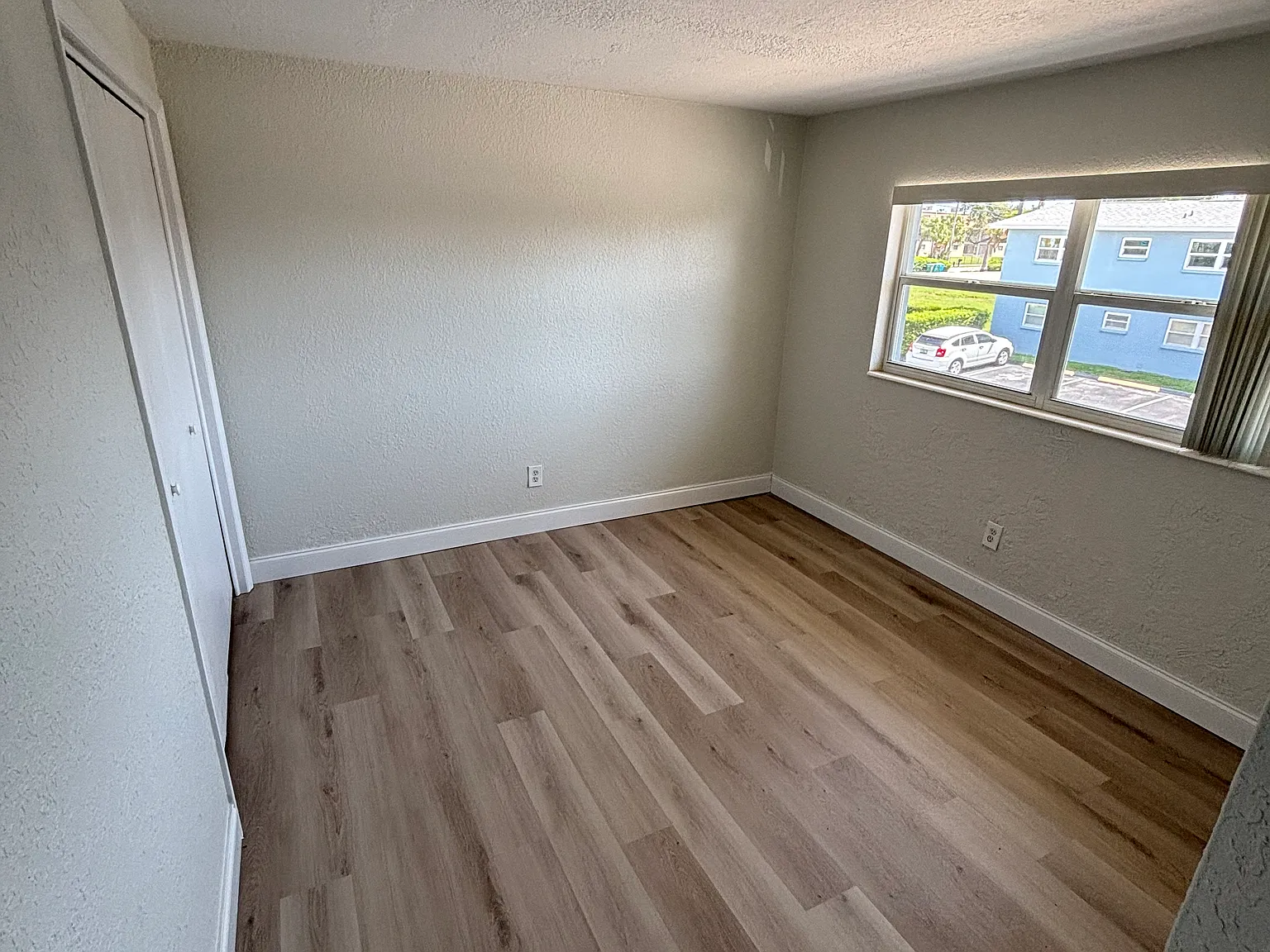 Polaris Apartments — Photo 4