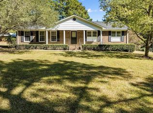 3018 Green Hill Dr, Chapel Hill, NC 27514