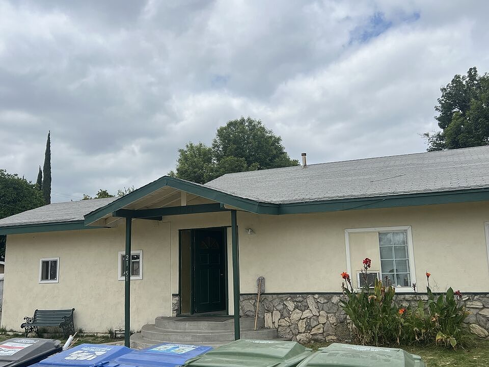 2nd image of 21055 Valerio St