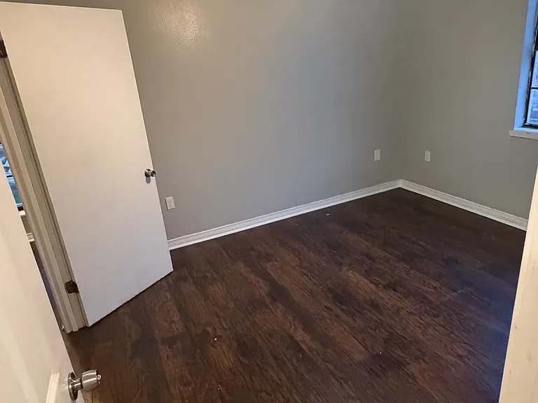 15864 S Sanderland Ave #1 — Photo 12