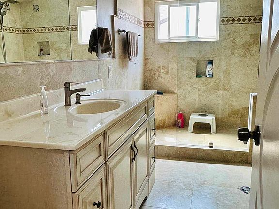 Downstairs Bathroom