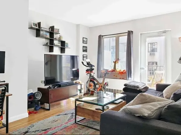 54 Orchard Street image 1 of 6