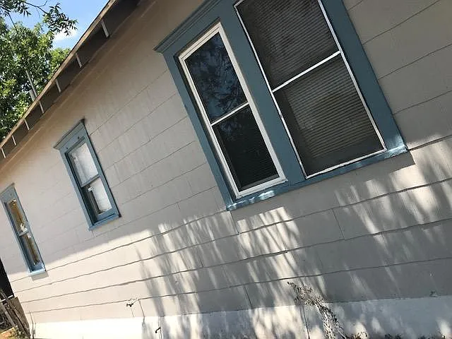 1812 Kemp Blvd — Photo 4