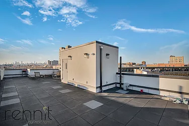 Rented by Rennit Inc.