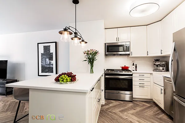 Sold by Rich Associates Real Estate LLC | media 2