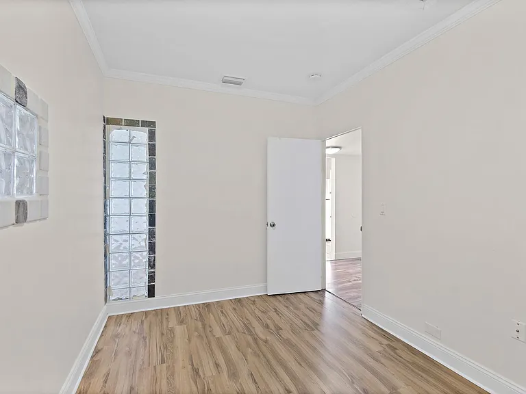 719 S Beach St #314B — Photo 22