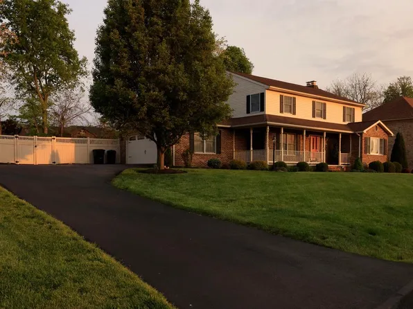 19138 Olde Waterford Rd, Hagerstown, MD 21742