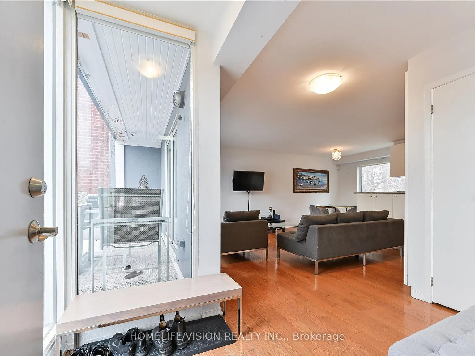 2 bed, $3,000 — Photo 3