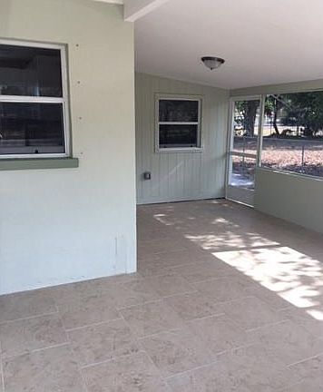 4th image of 319 Louise Ave