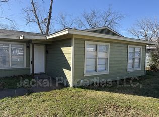 15 Macarthur Dr UNIT B, Denison, TX 75020