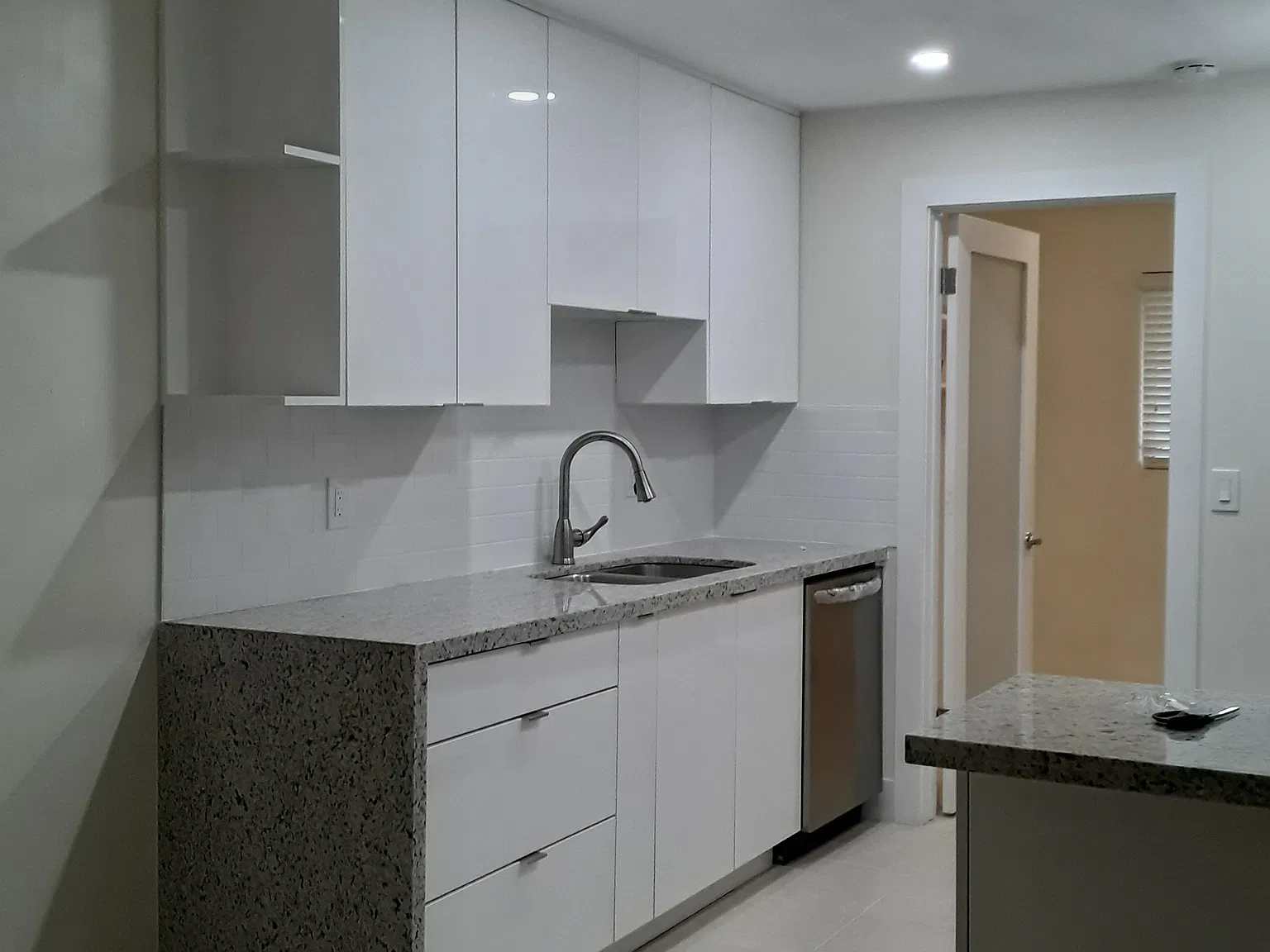 3 bed, 1454 sqft, $3,000 — Photo 3