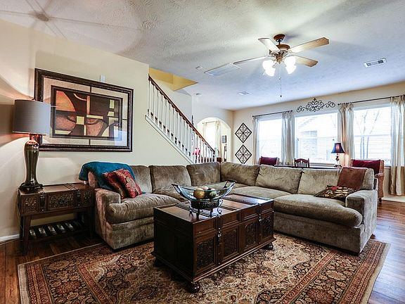 3rd image of 13003 Iris Garden Ln