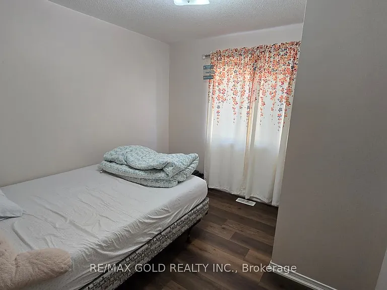50 Hollingsworth Cir — Photo 13