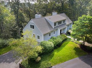 58 Blacksmith Ridge Rd, Ridgefield, CT 06877