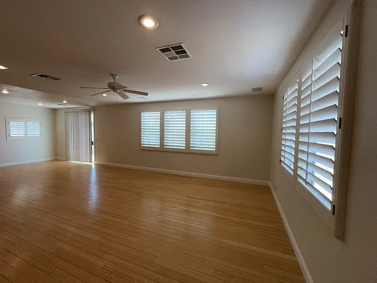 6043 Eganridge Ct — Photo 9