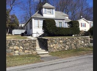 194 N Terry Hill Rd, Carmel, NY 10512