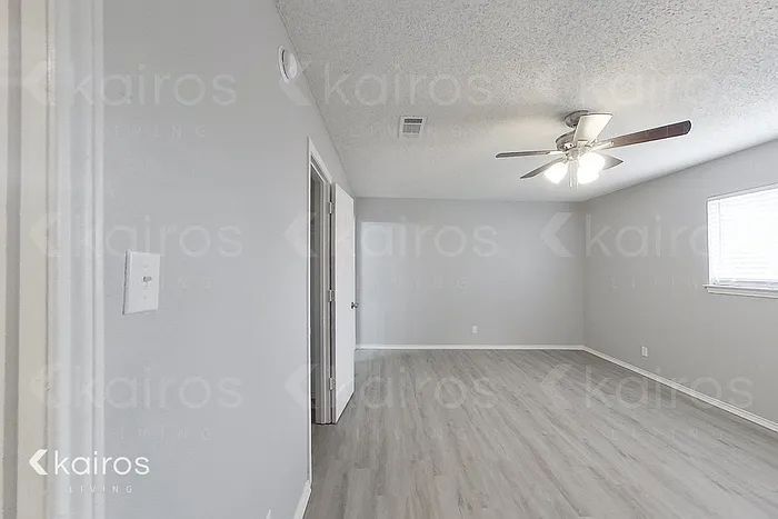 7148 Misty Meadow Dr S — Photo 9