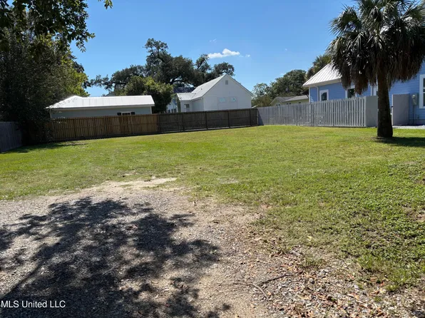 0 State St, Bay Saint Louis, MS 39520