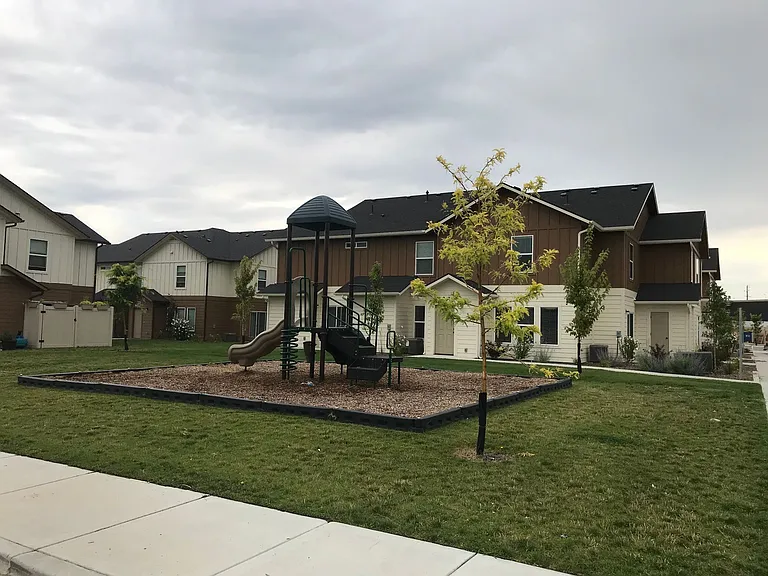 4804 Continental Lane Caldwell, ID 83607 — Photo 3
