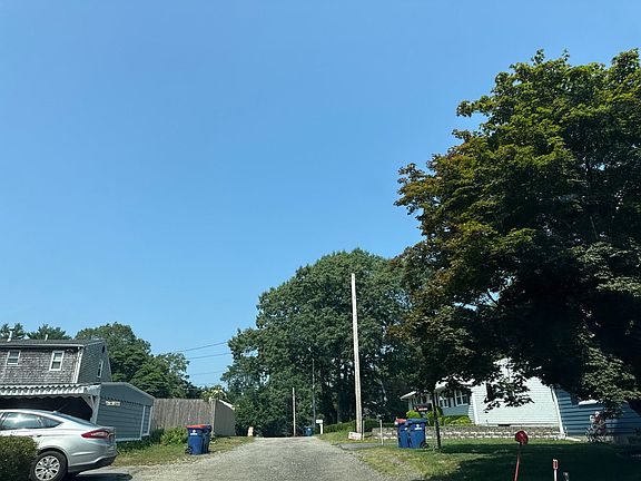 4th image of 13 Lark St